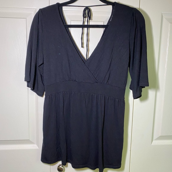 H&M MAMA (Maternity) V-Neck Flowy Top - Picture 1 of 6